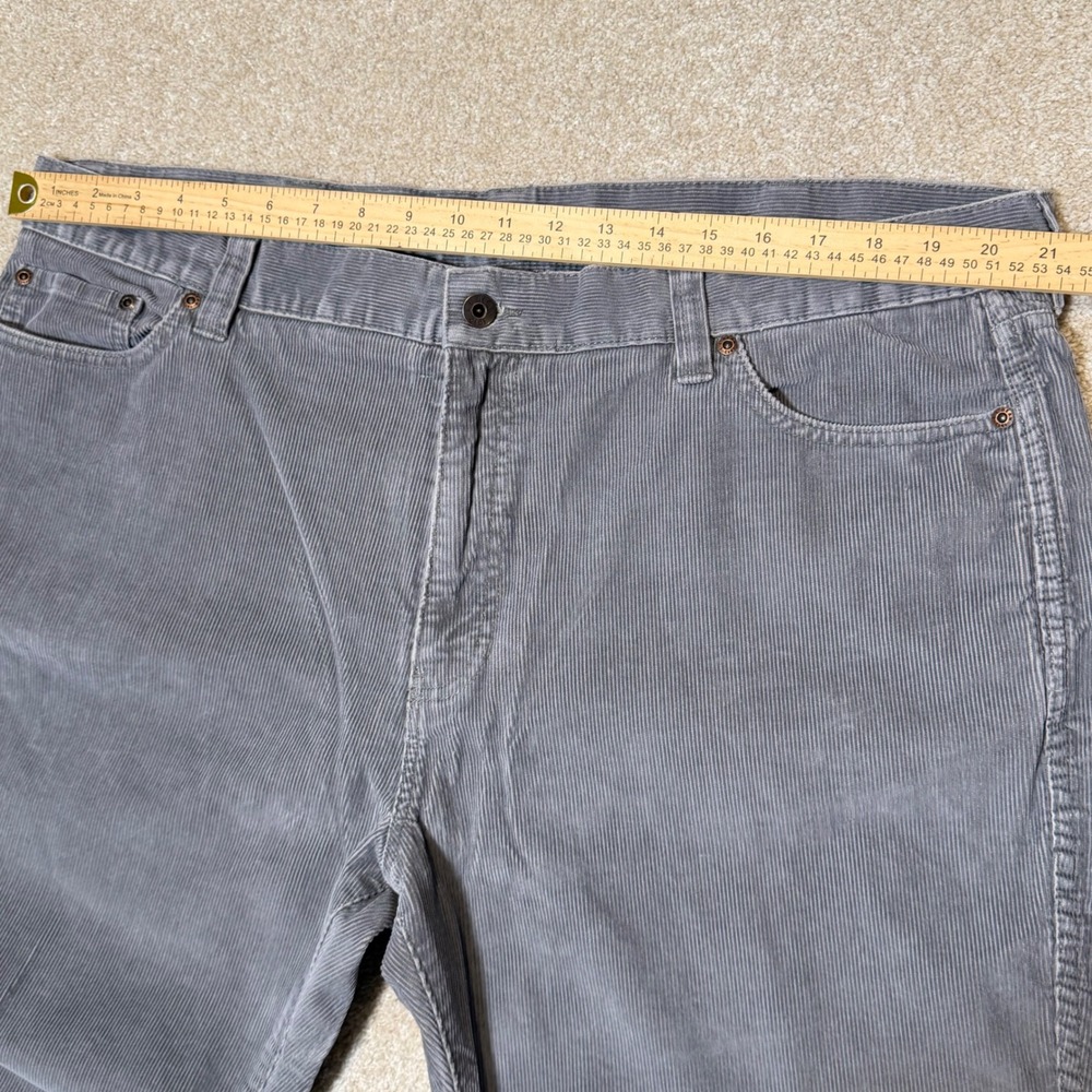 L.L. Bean Corduroy Pants Mens 42x29 Gray Standard Fit Straight Leg Cotton - Picture 3 of 7